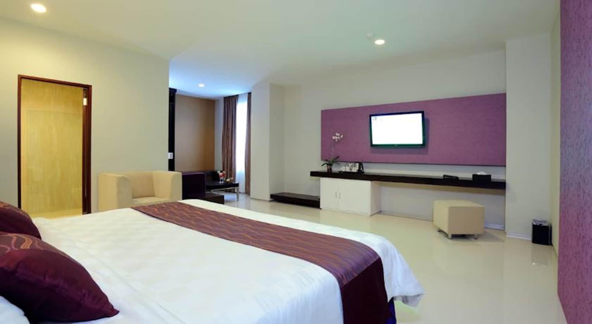 Lombok Plaza Hotel And Convention Ματαράμ Εξωτερικό φωτογραφία