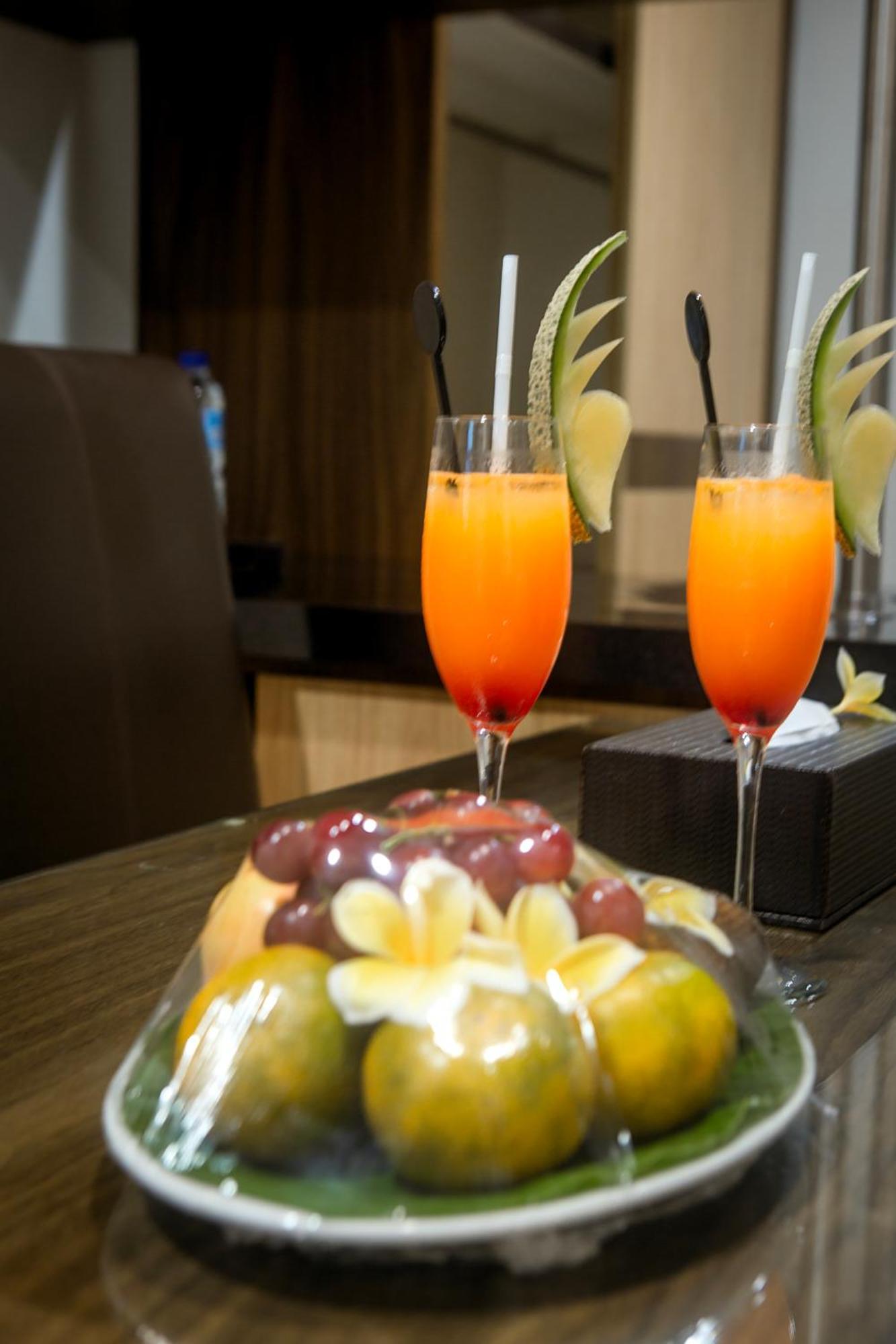 Lombok Plaza Hotel And Convention Ματαράμ Εξωτερικό φωτογραφία