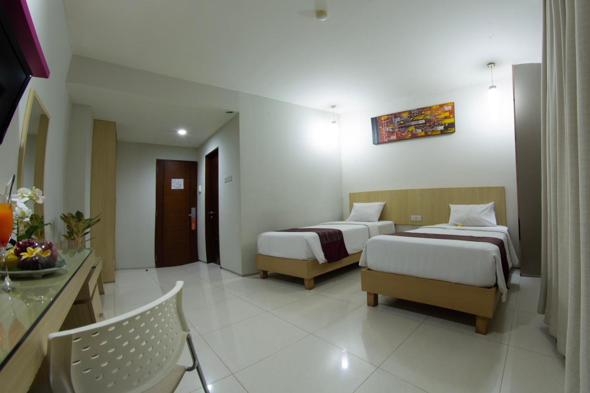 Lombok Plaza Hotel And Convention Ματαράμ Εξωτερικό φωτογραφία